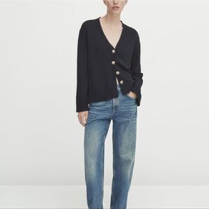 Zara knit black chunky oversized sweater with gold lizard buttons